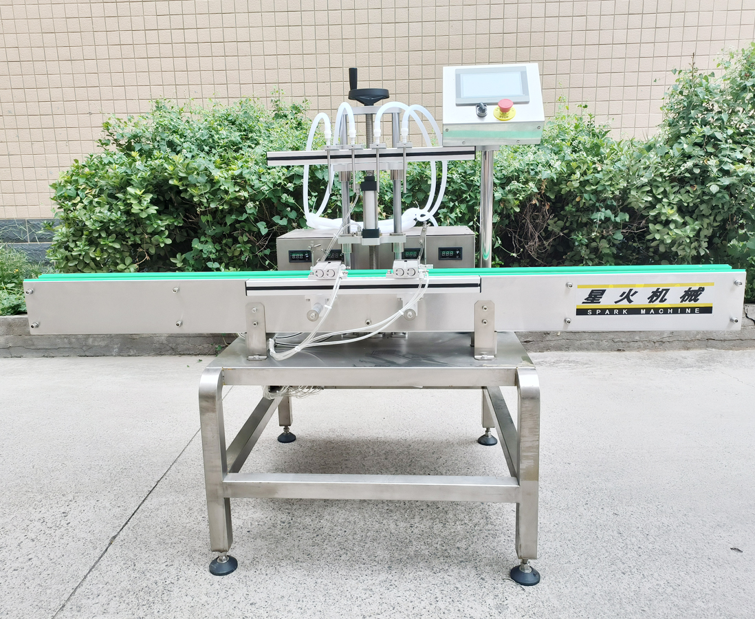 四頭齒輪泵灌裝機(jī)